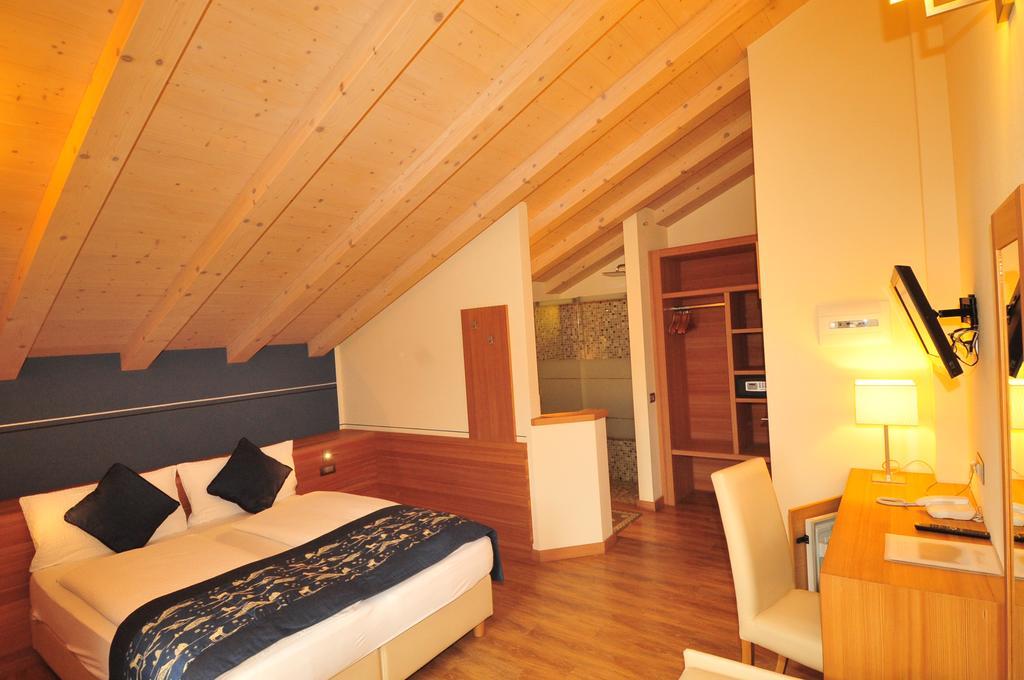 Bondi Bed & Breakfast